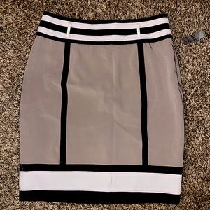 Brand New  JCPenney Worthington Skirt